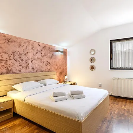 Elite Neagoe Apartment Brașov Exterior foto